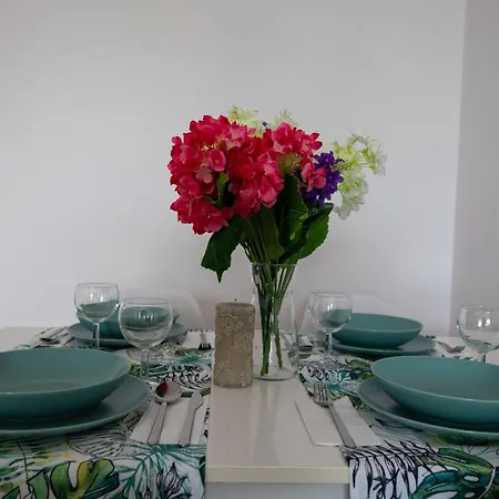 Daire Downtown - Balcony&workspace - By Rentujemy