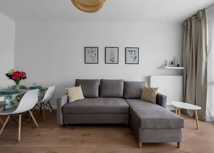 Downtown - Balcony&workspace - By Rentujemy 华沙