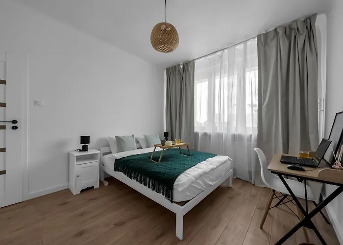 Downtown - Balcony&workspace - By Rentujemy 华沙