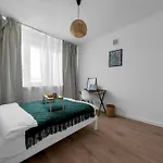 Downtown - Balcony&workspace - By Rentujemy Lejlighed Warszawa